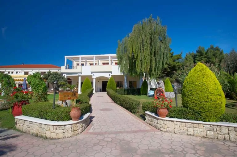 CROUSSO-VILLAGE-_CHR2847