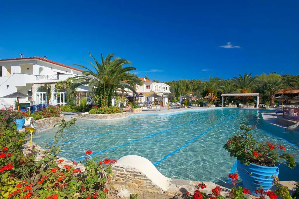 CROUSSO-VILLAGE-_CHR3044
