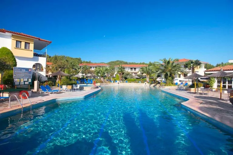 CROUSSO-VILLAGE-_CHR3736