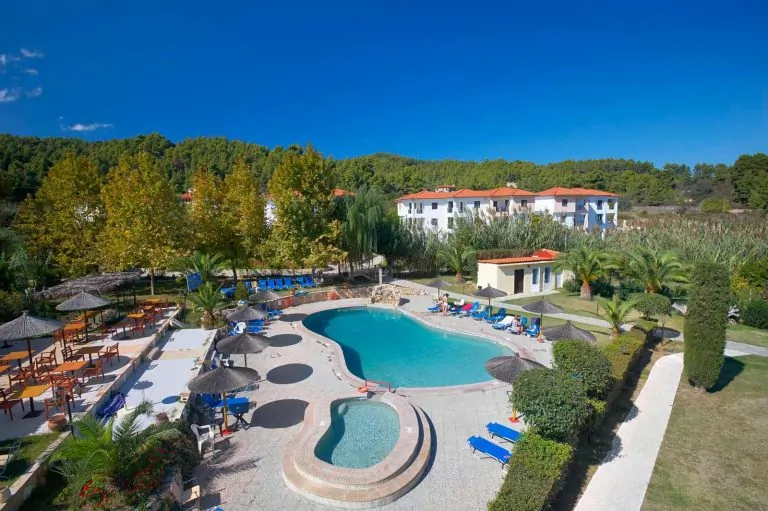 CROUSSO-VILLAGE-_CHR4150