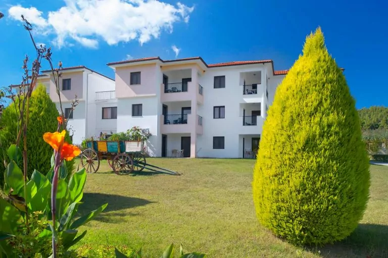 CROUSSO-VILLAGE-_CHR4303