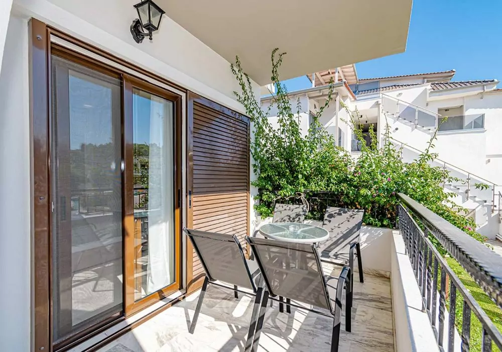 Apartment (partialy renovated) Balcony 2