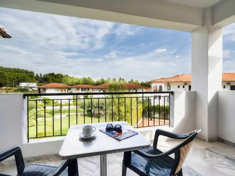 Double Studio - 07 Studio Balcony