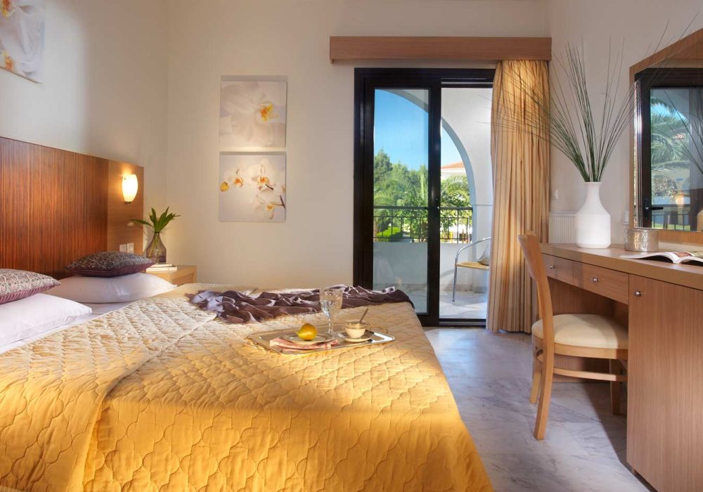 CRHOUSSO-VILLAGE apartment-family apartment 1
