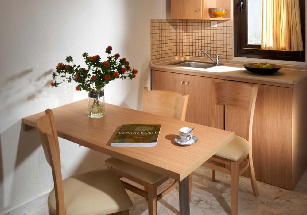CRHOUSSO-VILLAGE apartment-family apartment 3